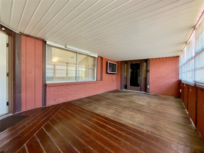 Building Photo - 23115 Bright Star Rd