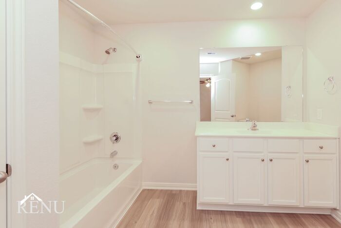 Building Photo - 10491 Red Cardinal Dr