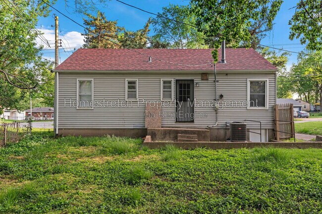 Building Photo - 8253 Frost Ave