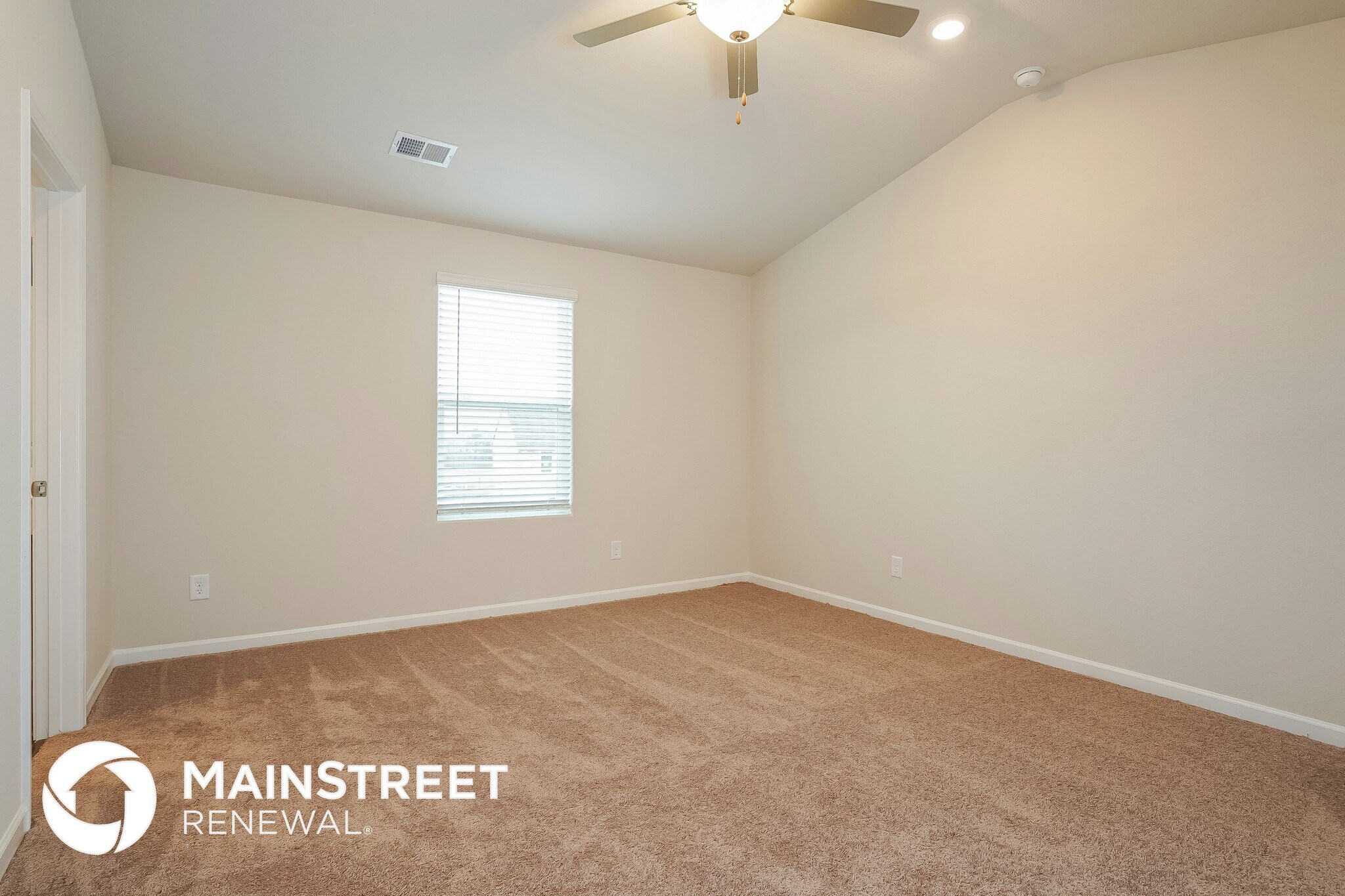 Building Photo - 545 Flannel Way