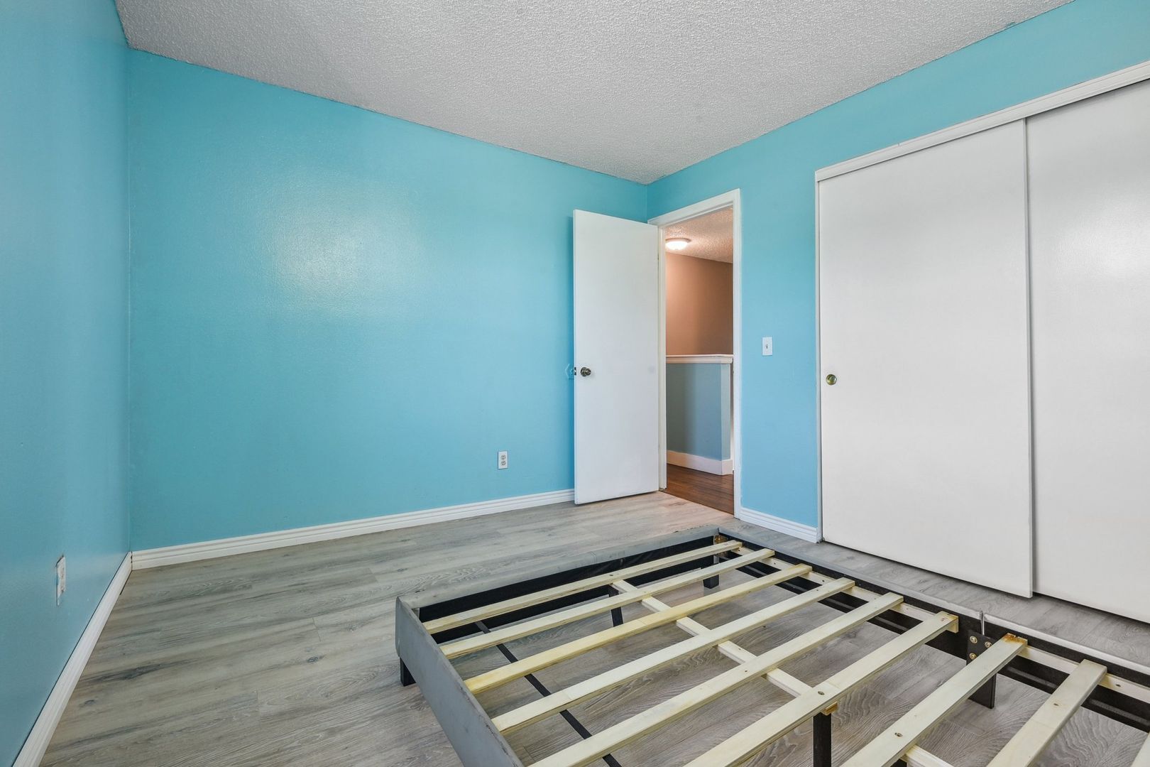 Building Photo - 8218 Washington St