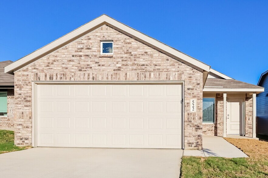 Primary Photo - 522 Chevre Rd