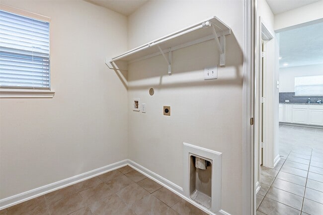 Building Photo - 12451 Buck Sable Ln