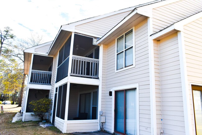 Building Photo - 4497 Little River Inn Ln