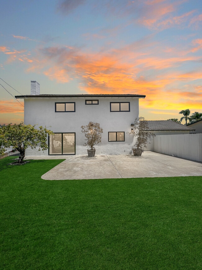 Building Photo - 1863 Burleson Ave