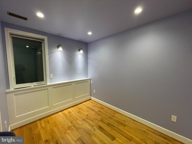 Building Photo - 2442 20th St NW