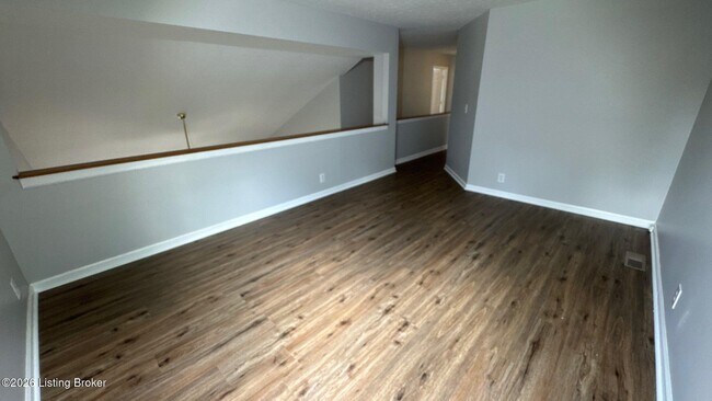 Building Photo - 7421 Spring Run Dr