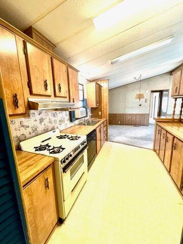 Building Photo - 8533 Creek St NE