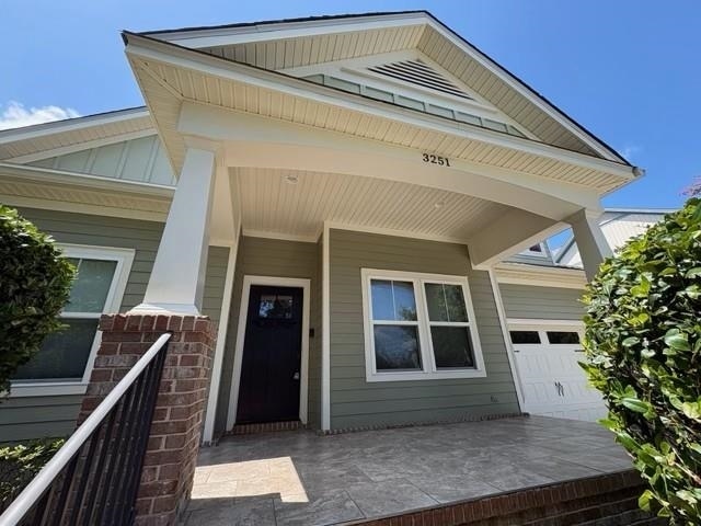 Building Photo - 3251 Carollton Dr
