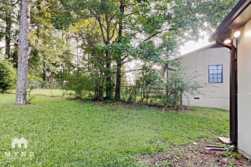 Building Photo - 37 Freda Jane Ln