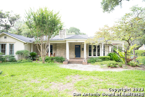 Building Photo - 140 E Fair Oaks Pl
