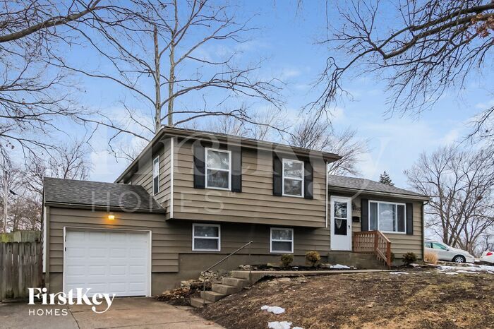 Primary Photo - 4900 N Sycamore Dr