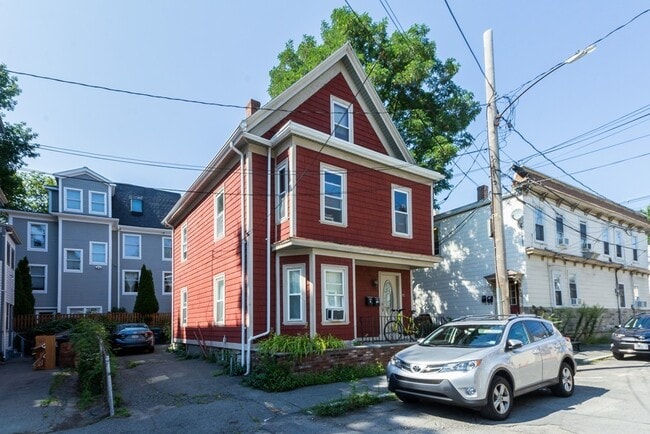 Building Photo - 95 Prentiss St