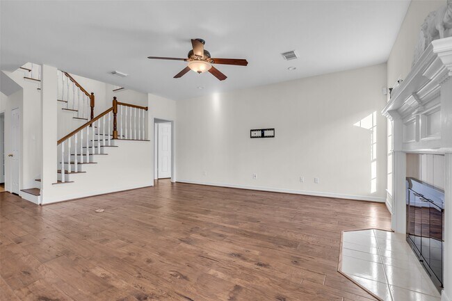 Building Photo - 3815 Hogan Ct