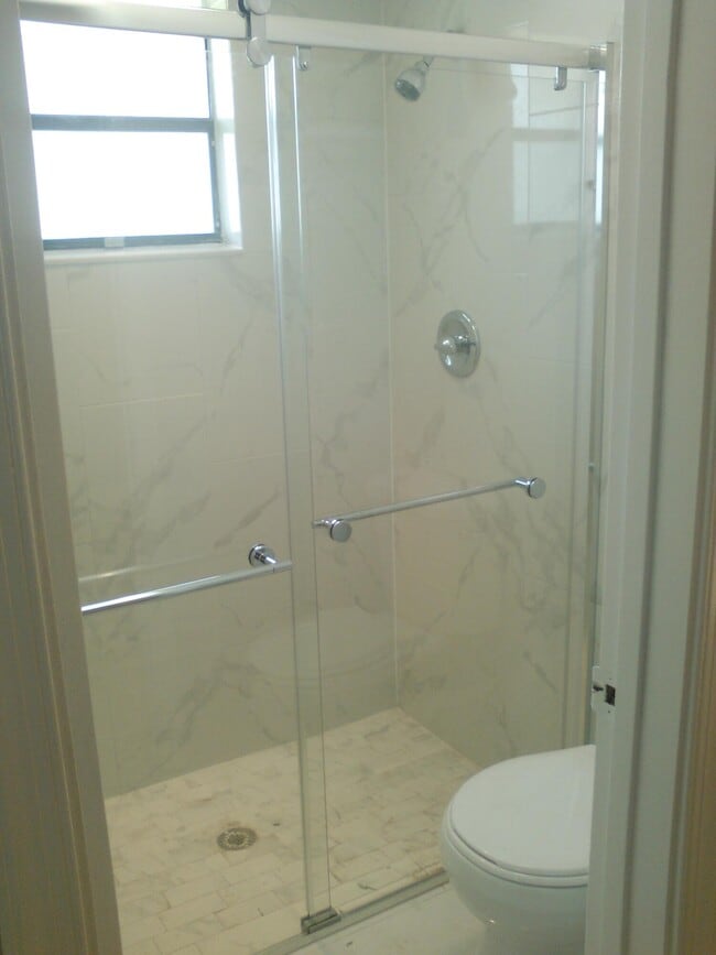 Building Photo - 2321 Ida Way