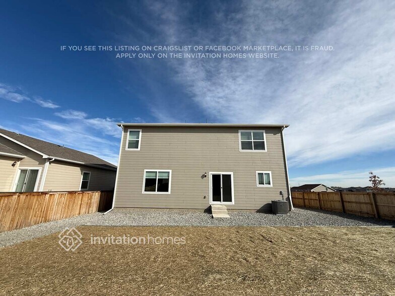 Building Photo - 957 Cascade Falls St