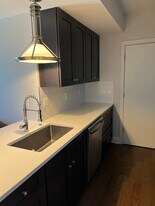 Building Photo - 525 W Lafayette Blvd