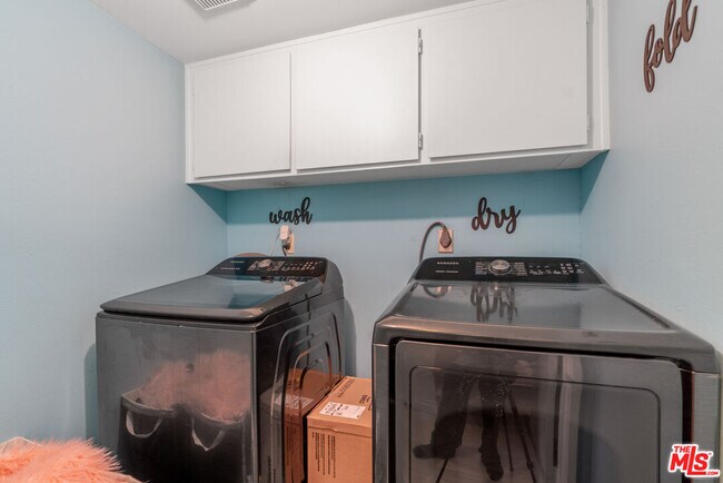 Building Photo - 1979 Grace Ave