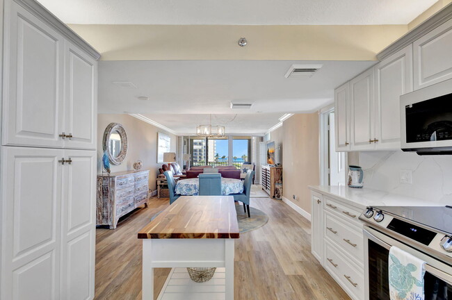 Building Photo - 100 Ocean Trail Way