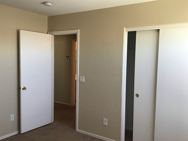 Building Photo - 1843 S 105th Dr