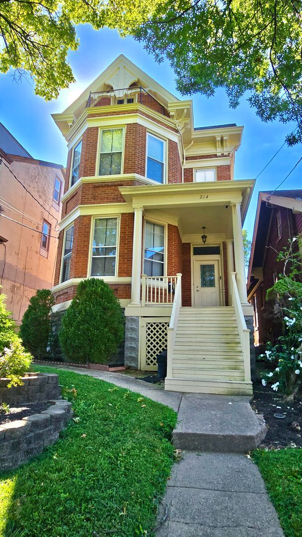 Primary Photo - 214 Fairfield Ave