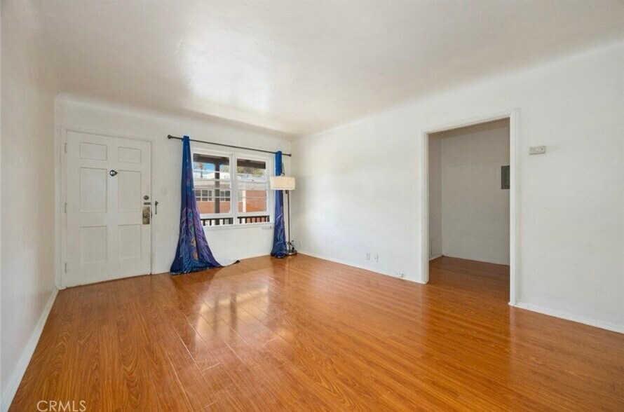 Building Photo - 337 Lime Ave