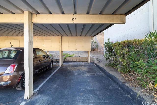 Building Photo - 745 E Bradley Ave