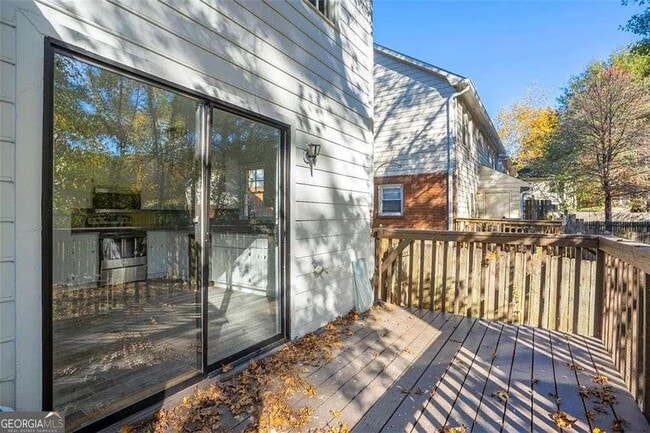 Building Photo - 5232 Ridge Forest Dr