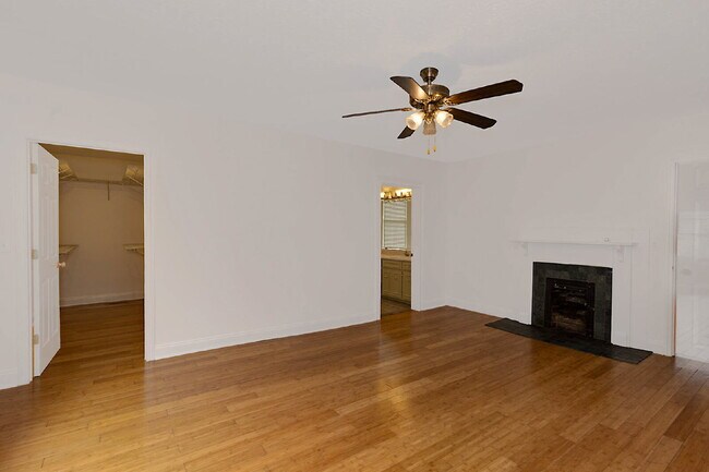 Building Photo - 1601 18th St