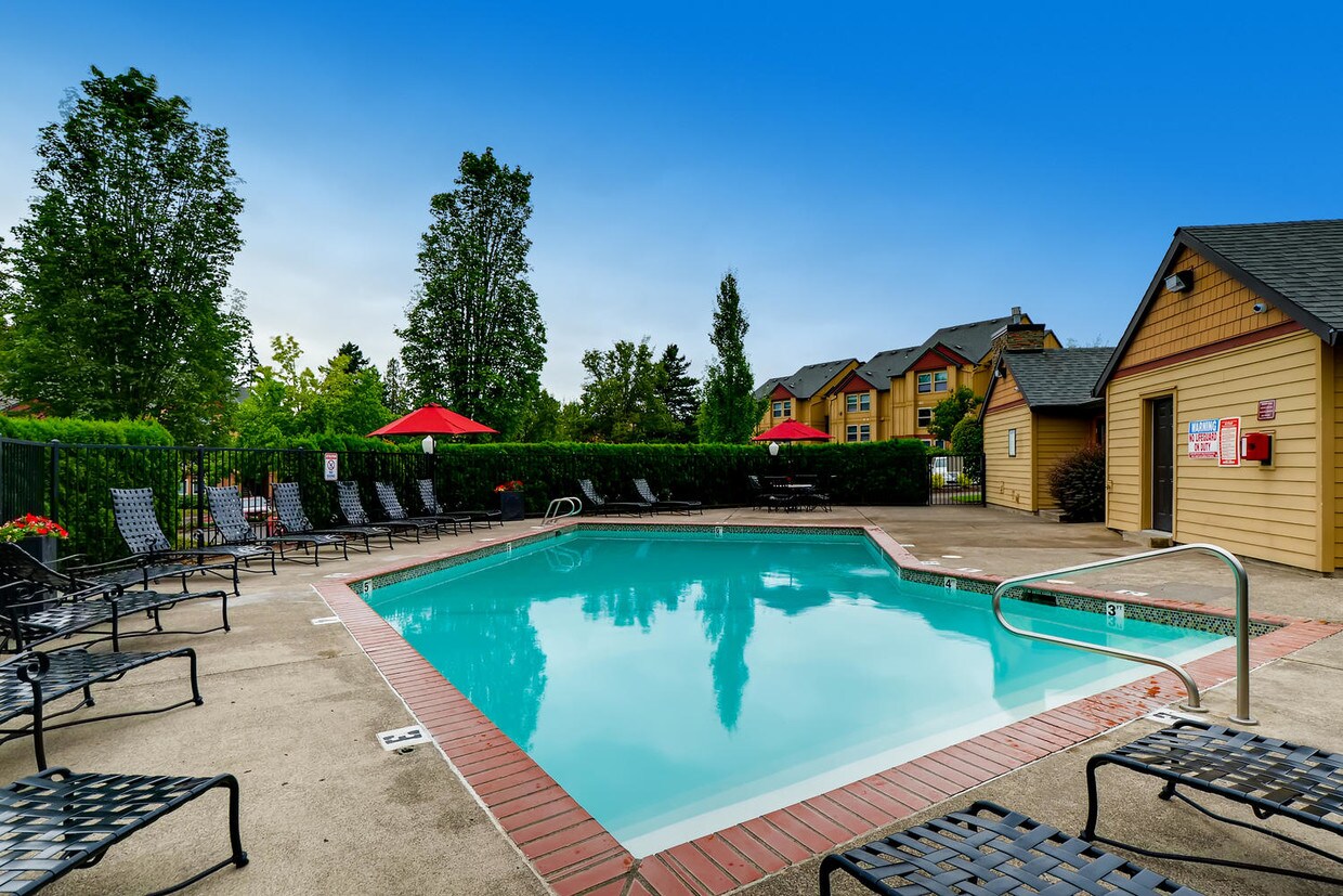 Sunnyside Village Apartments Clackamas