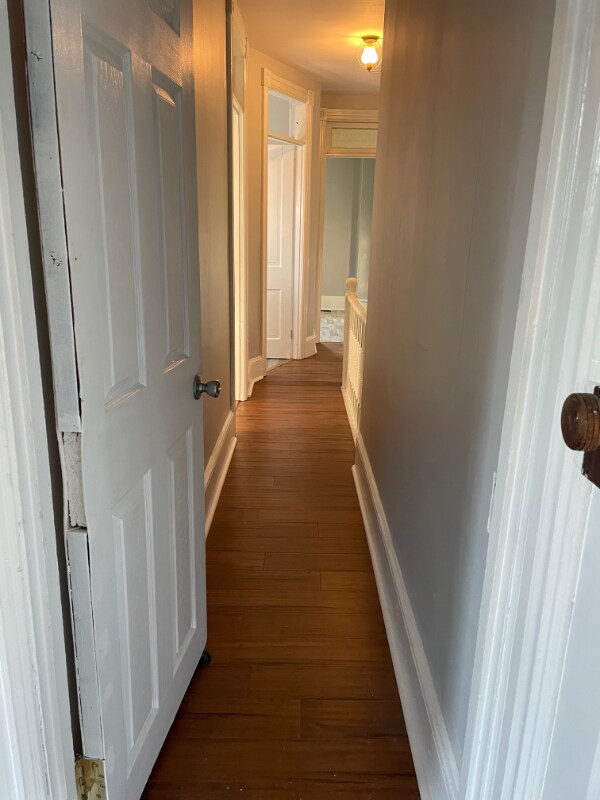 Building Photo - 721 W 2nd Ave