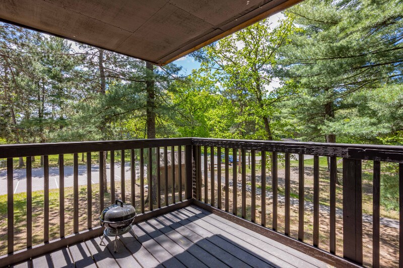 Building Photo - 2 Spruce Trail