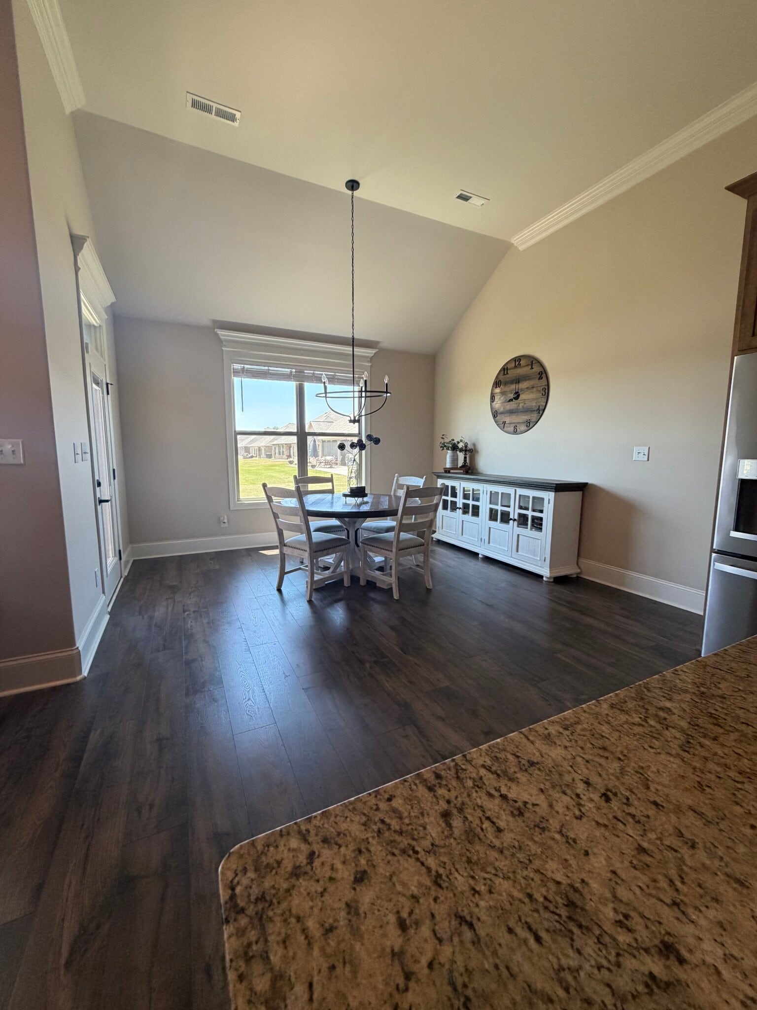 Building Photo - 26316 Woodfield Dr