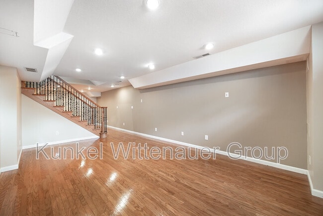 Building Photo - 1313 Winding Creek Ct