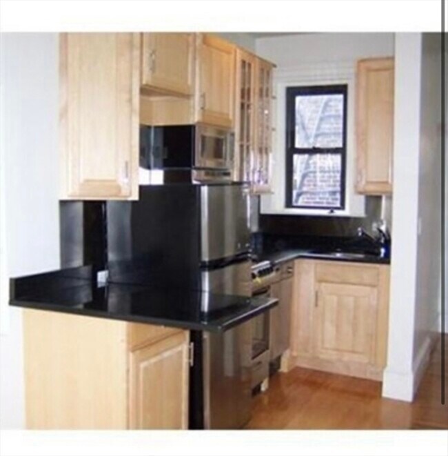 Primary Photo - 75 Burbank St