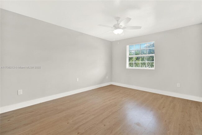 Building Photo - 10410 NW 28th Ave