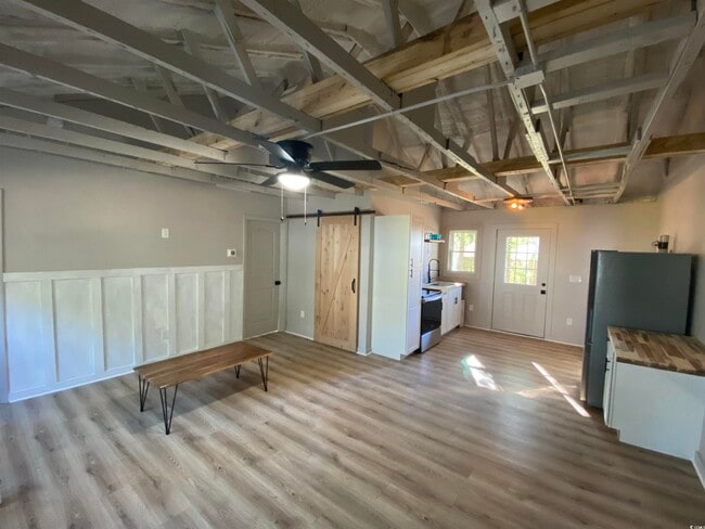 Building Photo - 398 Blockade Dr