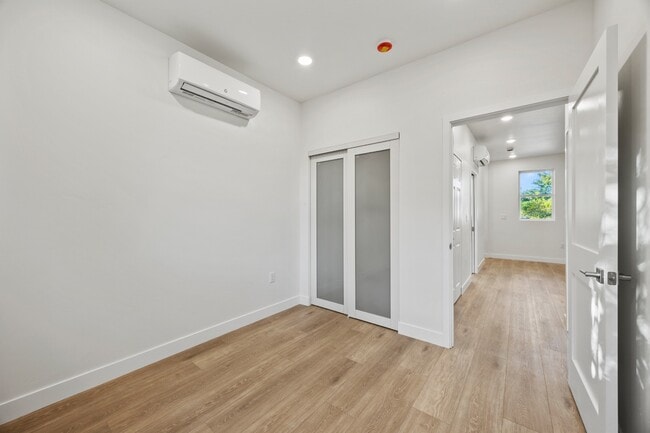 Building Photo - 5008 P St