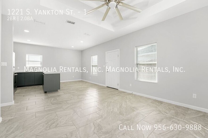 Building Photo - 1221 S Yankton St