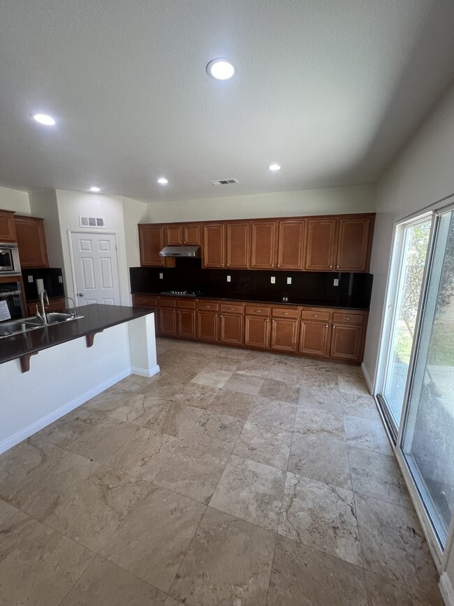 Building Photo - 13862 Camp Rock St