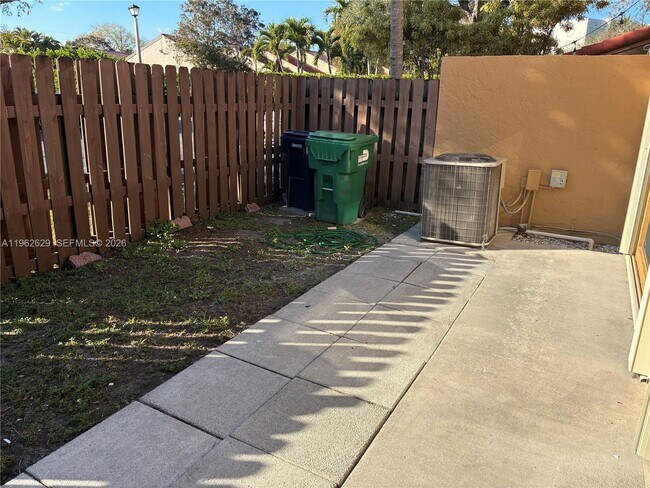 Building Photo - 11611 SW 90th Terrace