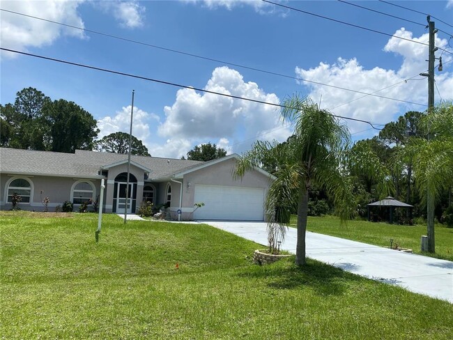 Building Photo - 1612 Atwater Dr