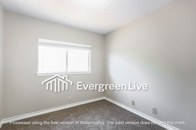 Building Photo - 2138 Border Mill