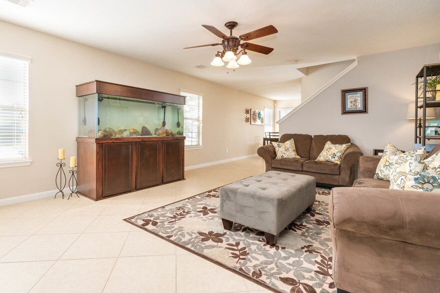 2" wood blinds throughout - 2635 Skyview Knoll Ct