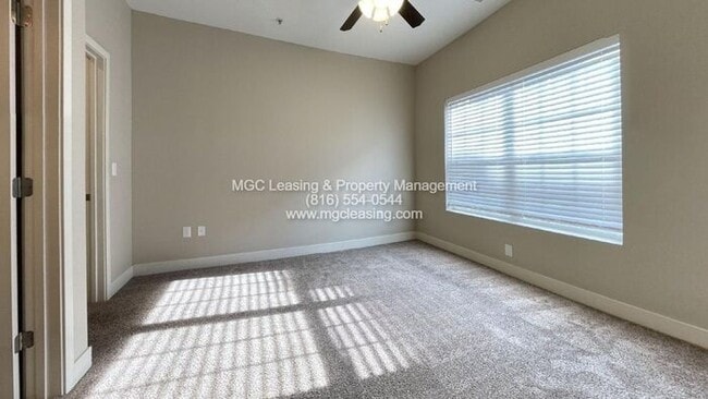 Building Photo - 2 Bedroom Luxury Apartment in the Northlan...