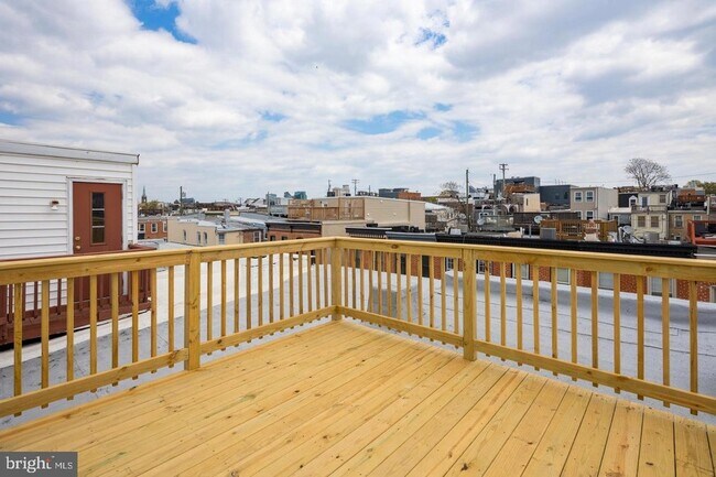 Building Photo - 1714 Patapsco St