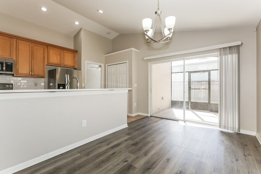 Building Photo - 11710 Mango Cross Ct