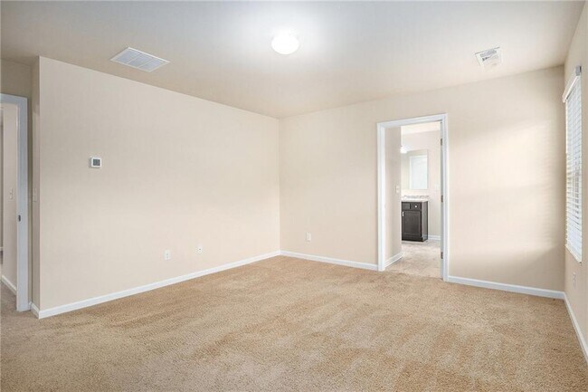 Building Photo - 41 Ivey Hollow Cir