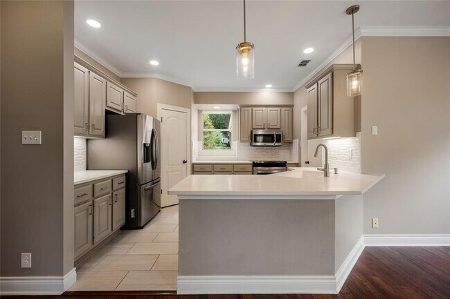 Building Photo - 319 Copperleaf Rd