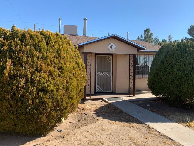 Primary Photo - 1804 Wainwright Dr